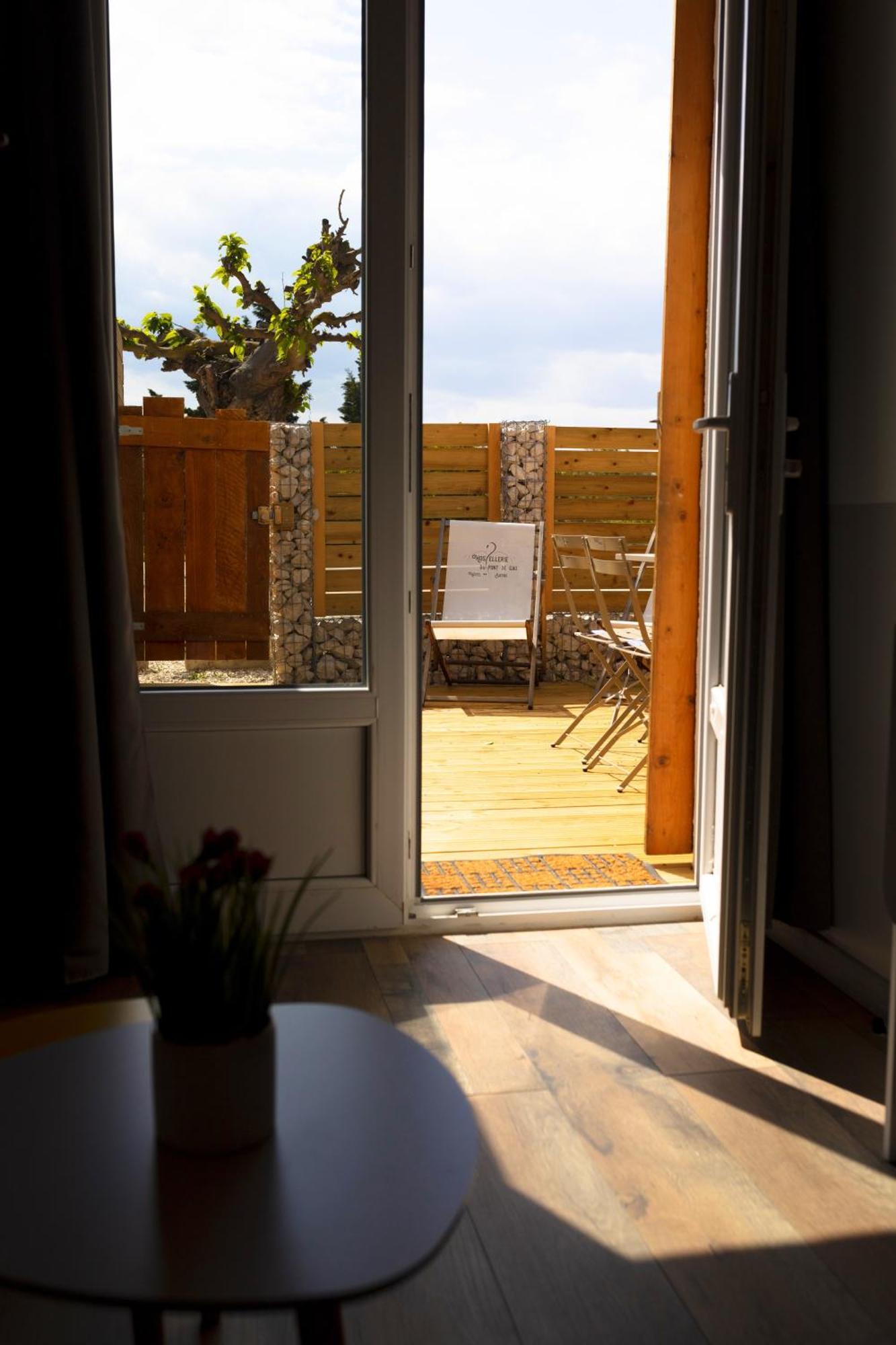 Logis Le Nid Du Pont De Gau Aparthotel Saintes-Maries-de-la-Mer Room photo